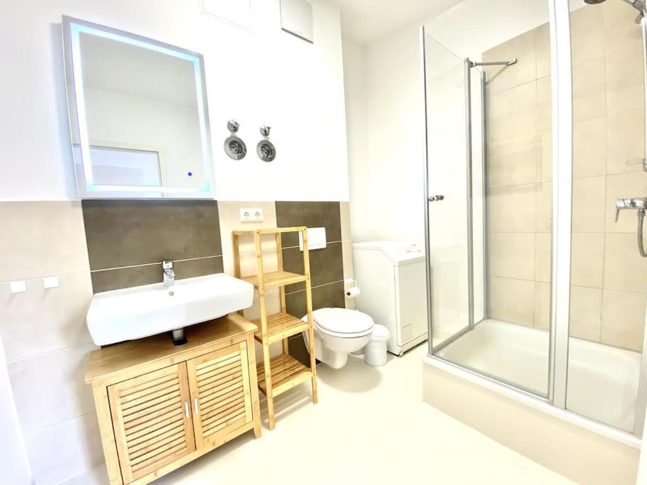 Drottning Ferienwohnung Altstadt Висмар Экстерьер фото