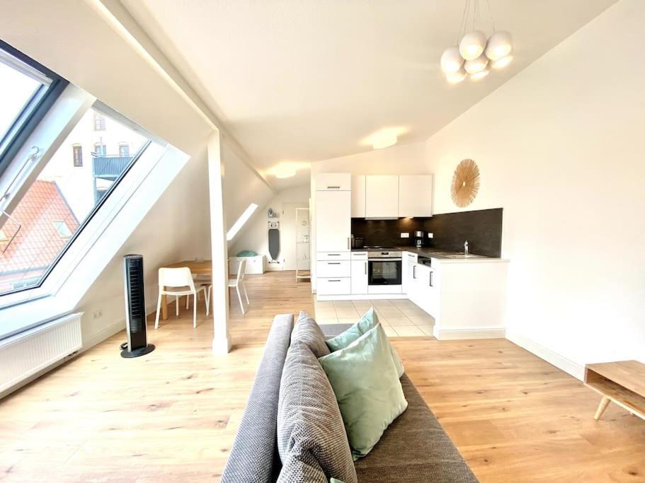 Drottning Ferienwohnung Altstadt Висмар Экстерьер фото